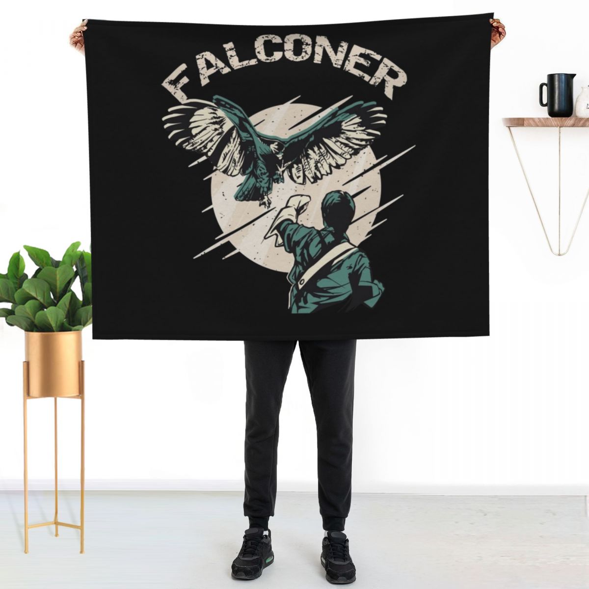 Águia pousando no braço do fal - Home Decor Png avaliação e preço